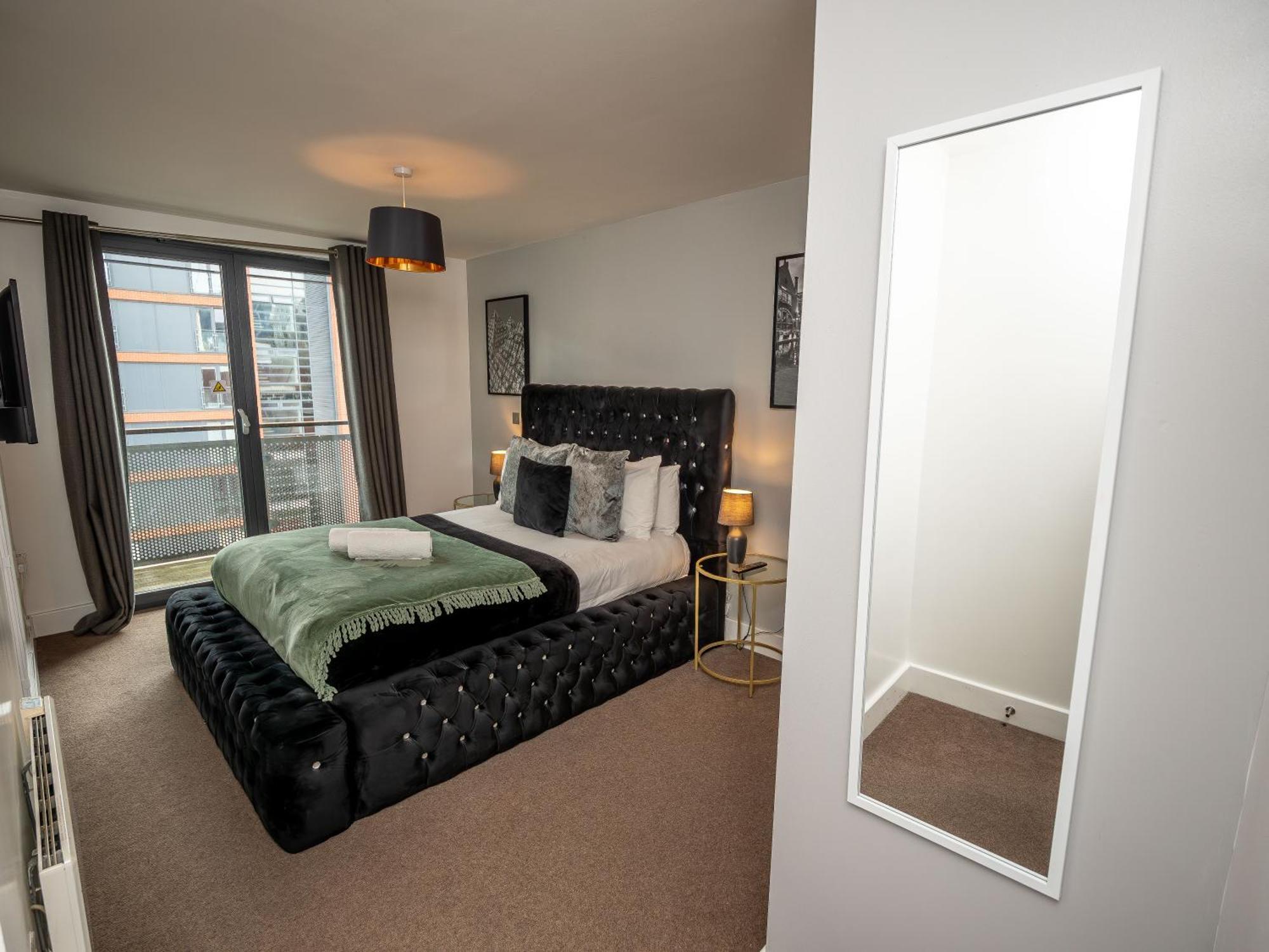Amazing New Arcadian Centre - 1bdr - Balcony & Parking Birmingham